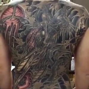 Crazy full back irezumi tattoo by Master Choshu Horikazu Tattoo Studio! #tattoodo | Tattoodo