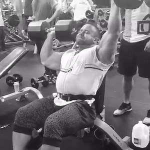 LAST REPS: Aaron Clark IFBB Pro | Culturismo Italiano