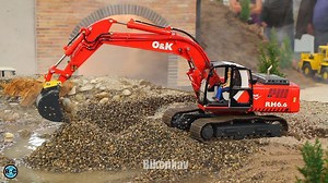 RC ROADWORKER EXCAVATOR & TRUCKS FIRE AND STUNT SHOW - Intermodellbau Dortmund 2015 | Bikonkav