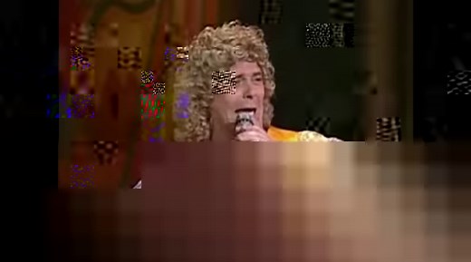 Je viens d’apprendre le décès du grand Jean Lapointe, quelle tristesse de perdre un aussi grand artiste. J’ai eu le bonheur de faire un numéro avec lui dont les gens me parlent encore. Mes sympathies à sa famille. Je tenais à vous partager ce beau souvenir ''Les Crooners'' tourné au théâtre St-Denis dans le cadre du Festival Juste pour Rire. Crédit : Je me souviens et Juste pour Rire | Daniel Lemire