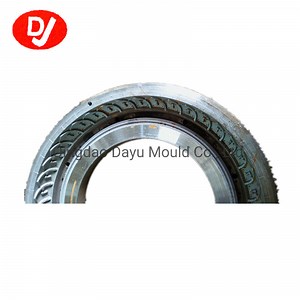 [Hot Item] Good Quality 90/90-12 Tube Type Tubeless Motorcycle Tire Mold