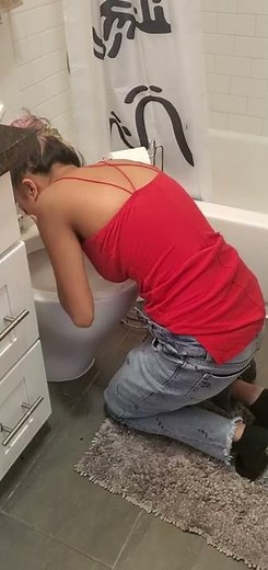 Gf throwing up from alcohol drunk
