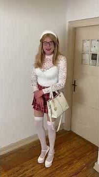 Crossdresser - girly summer outfit