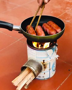 Making a mini rocket stove for compact cooking! | Rush Brush