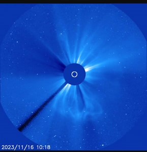 4.4K views · 183 reactions | WEEKEND GEOMAGNETIC STORM WATCH: A CME (movie) is expected to hit Earth this weekend probably on Nov. 19th. The impact could spark minor G1-class geomagnetc storms on the 19th and 20th. During such storms, naked-eye auroras typically fill the Arctic Circle. Fainter photographic auroras (best seen using cameras) may cross the US-Canadian border, dipping into states from New York to Washington. Spaceweather | The Watchmen's Earth and Space connection | Facebook