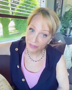 1.3K views · 44 reactions | ️‍⚧️ From @mardipantz Transgender women of the #1970s #1980s Stories #srs #transelders #trans #woman #healthcare #women #selfcare #recovery #wedorecover #transisbeautiful #recoveryispossible #lgbt #lgbtq #lgbtqia #transisbeautiful #story #transgender #mtf #ftm #thisistrans #reels #reelsinstagram | Empowered Trans Woman | Facebook