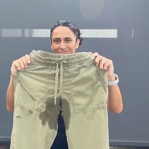 😶 ¿Evitas ponerte ropa clara para evitar verte en esta situación? ⁣ Pues déjame que te cuente cómo puede pertenecer al pasado ✌️.⁣ ⁣ 👉Tengo preparado para ti un Curso Gratuito en el que te voy a enseñar las 7 claves para aprender a acabar con la Incontinencia. ⁣ Durante una semana te voy a estar enseñando y acompañando para que esos episodios no vuelvan a sucederte 🤗.⁣ ⁣ ✅ Lo único que tienes que hacer es hacer clic en el botón y registrarte aquí mismo.⁣ ⁣ | Mente y Suelo Pélvico