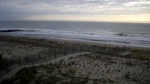 41 reactions | Beach Haven, NJ - #Livelook watch here: https://njbeachcams.com/central-new-jersey/long-beach-island-beach-haven-cam-and-surf-report #weather #njbeachcams | NJ Beach Cams | Facebook
