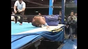 The Great Muta vs Hiroshi Hase NJPW sometime in the '90 | The Art Of Hardcore