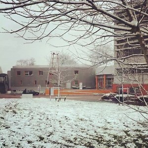 Let It snow ❄️ #univparis8 #universiteparis8 #paris8 #saintdenis #universite #university #etudiant #student #studentlife #campus #campuslife #neige #snow #hiver #picoftheday #winterishere | Université Paris VIII Vincennes - Saint-Denis