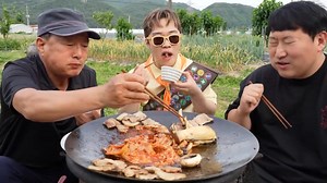 52K views · 1.1K reactions | Rapper MUSHVENOM visited our home for cauldron lid mushroom pork belly hot pot #HeungsamFamily | Sunita Agarwal | Facebook