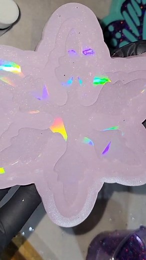 149K views · 2.3K reactions | ❄️ glitters are from my etsy shop #epoxyideas #pouringpaint #resinartist #resin #epoxy #epoxyfloor #resincast #snowflake #pouring #pouringart #naptimecreations | Art by Tish | Facebook