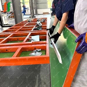 [Hot Item] Fineform Chamfer Strip PVC Edge Banding Triangle Inner Corner Strip for Concrete Column Formwork Construction