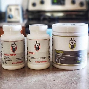 Our Bodybuilder Workout Stack will maximize your muscle building potential. This innovative stack gives you the most cutting edge, premium ingredients available to help fuel the best workout of your life. Bodybuilder Workout Stack helps you build and protect muscle, fuel workouts, and speed up workout recovery 🏋️‍♂️💪🇺🇸. . ⭐Maintain Lean Muscle ⭐Support Metabolism ⭐Insane Energy & Focus ⭐Massive Muscle Pump ⭐Ultimate Muscle Growth & Recovery. . ➖➖➖➖➖➖➖➖➖➖➖➖➖➖➖➖➖➖ 🛒SHOP ONLINE: www.alphaelite