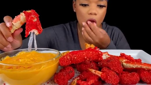31K views · 247 reactions | KING CRAB SEAFOOD BOIL| FRIED HOT CHEETOS 掠KING CRAB| LOBSTER TAILS| SHRIMP WITH NACHO CHEESE | Best Mukbang Us | Facebook