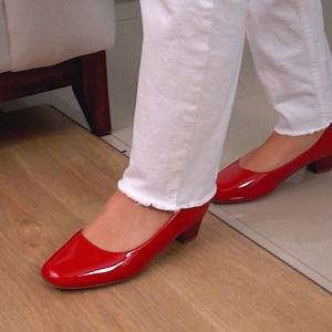 11K views · 23 reactions | Estilos en variedad de colores que te quedan bien y te hacen sentir segura. ​ Adquiere la nueva colección en: ​​ Tiendas Coban ​https://bit.ly/3gmgwaD ​​​ Coban Móvil ​ https://bit.ly/3qXtEam | Calzado Coban | Facebook