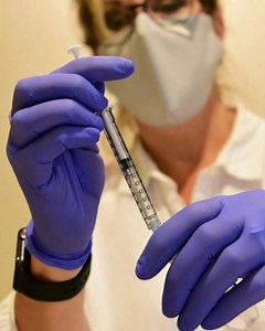 FDA panel votes to authorize J&J booster shot