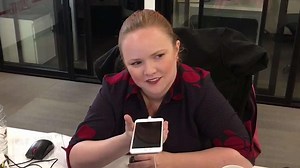 "What do you desire?" Reporter records scam call