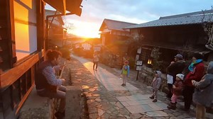 55K views · 669 reactions | Gezdim Şu Alemi Islah Edeyim (Loudingirra Özdemir (Magome, Japonya) | Özgün MüziK | Facebook