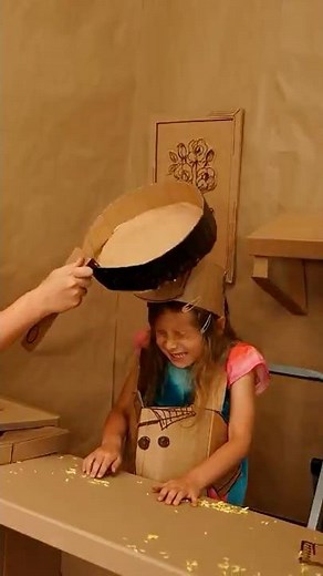 Kids Build a Cardboard Restaurant Cafe!