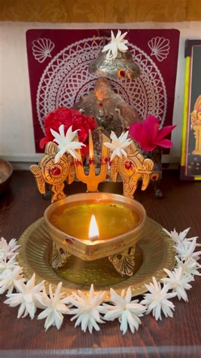 Swamy darsanam ichharu nidarsanam 🙏🧿😊