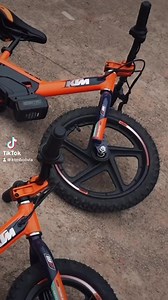 8K views · 56 reactions | “¡Descubre la revolución en diversión sobre ruedas con la KTM Stacyc eléctrica! Potencia, velocidad y emoción se combinan en esta bicicleta para nuestros niños aventureros. ¿Estás listo para una nueva forma de explorar el mundo? ⚡ #KTMStacyc #BicicletaEléctrica #AventuraSinLímites” | KTM Bolivia | Facebook