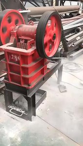 jaw crusher working | HotonMach