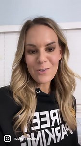 Just a little helpful advice for my runner friends! I see sooooo many people complain of plantar fasciitis but they only thing they want to do is change their shoes 🤣🤣 Cute. Sometimes the shoes are the culprit - ill-fitting, wrong for your foot type, worn down are all things that can cause injury. But most of the time it’s because people don’t prehab/rehab. Mobility is sexy y’all!! Do the ankle strengthening exercises. Do the toe spacers. Get gratson done on the bottom of your feet - just don’