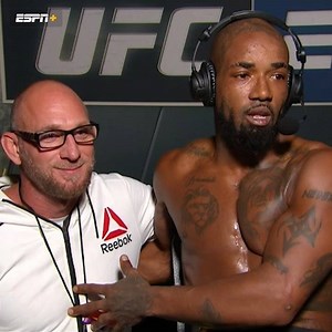 “You can’t beat hate with hate. You beat hate with love. So, everyone out there, please stop fighting. Please, come together.” Bobby Green brought his father on camera and spoke passionately about his beliefs after #UFCVegas3 | ESPN MMA