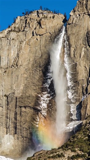 1.8K views · 242 reactions | Some timelapse scenes from Yosemite National Park. Easily one of the most beautiful places on the planet. | The Malibu Artist | Facebook