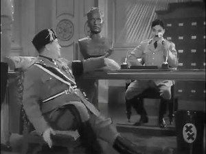 "The great Dictator" und "Der entzetzliche Stuhl" mit Helmut Kohl