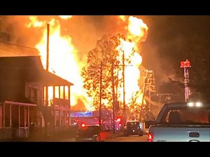 RAW VIDEO: Fire at historic Covington, Louisiana buildiing