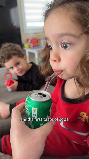 A child’s first taste of soda #kidsoftiktok #fyp #funnyvideo#baby #soda