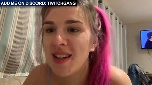 Twitch Streamer with massive tits flash for fun OMG! 177