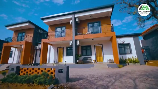 Townhouses for Rent 📍 Kgale View Rent: P6, 599.00 incl levies 💥100 units available ‼ Available 1st September‼ 3 bedrooms | 2 bathrooms | Open plan fitted kitchen & lounge | Air-conditioned | Gated estate with communal pool, 24 hr Security, play area Reserve now on 75241783 #MatchMakersProperties #notheretobeaverage #forrent #Propertyforrent #gaboronerentals #kgaleview #gatedestate | Match Makers Properties