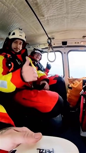 🚁 Heliservice AW169 D-HHTJ helicopter at hoist operation on a North Sea offshore wind farm // 📱 Video Repost from @heliservice.de #aw169 #leonardohelicopters #offshore #offshorework #windfarm #eolienne #hoistoperation #helicopter #helicopters #helicoptere #hubschrauber #helikopter #helicopterpilot #heliservice #helicopterride #helicopterphotography #aviationphotography #heliaction #heliwork #helicopassion | Helicopassion