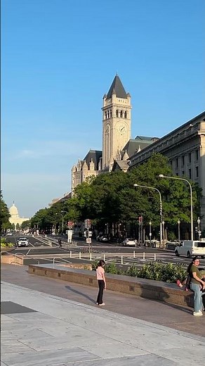 Freedom Plaza to the Capitol on Pennsylvania Avenue in Washington DC - Walking Tour