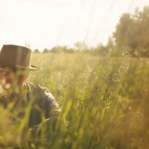“Before The Sun,” the new single from Gregory Alan Isakov’s forthcoming new album, is out now: gai.fanlink.to/appaloosabones His fall tour brings him to the historic Chicago Theatre on October 1st. Reserved seats still available here: bit.ly/gregoryalanisakov-1001 | Jam Productions
