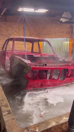 Randomposting on TikTok