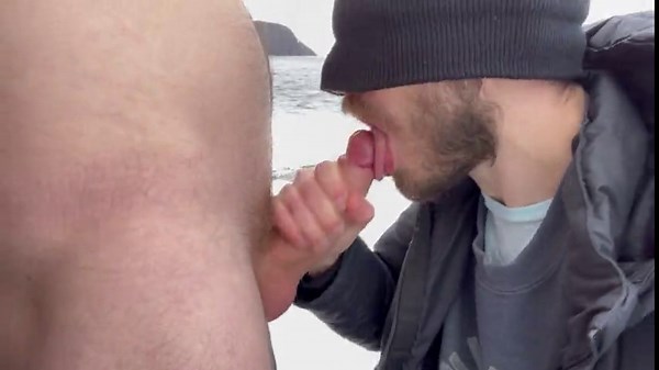 Bicurious straight guy tries sucking dick in public (with cumshot)