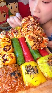 14K views · 88 reactions | Hot dog  + spring roll + spicy chicken noodles + pan-fried bun + red rice sausage #FoodRecommendationOfficer #OhMyGodItIsSoDelicious #Food HotDog ReallySuperDelicious | Mukbang Asmr | Facebook