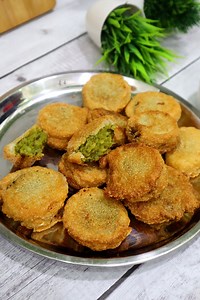 20 mins suji snacks | instant snacks | suji ka nashta #sujisnacks | AKT Foodz