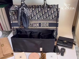 385 reactions · 26 shares | Small Book Tote #kandabaginbag ...