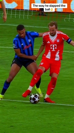How did slap the ball like that #football #skills #harrykane #viral #shortvideo