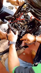 1.4M views · 10K reactions | Salam Garasi Mekanik Yuk daftar, biaya bisa dicicil loh Solusi cepat kerja & wirausaha Info pendaftaran  0878-7793-3010 an warman #kursusgarasimekanik #kursusmaknikmotor #kursus #mechanic | Kursus Garasi Mekanik | Facebook