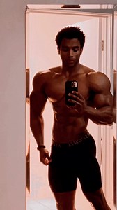 416 reactions · 18 shares | @fabrizio_dossantos Greek God physique ‍ #aesthetic #muscular #men #bodybuilder | Rik Ibarrola | Facebook