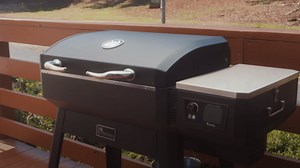 recteq Pellet Grill SmokeStone RT-480SS, Outdoor Griddle Grill with Even Temperature, Rolled Steel Cooktop