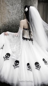 Skull wedding dress for Gothic Bride | Gothic Darling