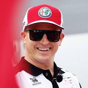 Kimi Raikkonen: First f1 race| Wiki| Wife| Family| Helmet| Son - sportsjone