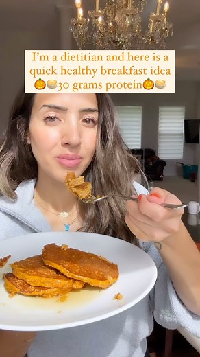 Ayat | Nutrition for Moms on Instagram: "These high-protein, warm & cozy pumpkin pancakes are perfect for a rainy morning. Make sure to save this recipe so you can come back to it during the colder months! 1/2 cup pumpkin puree 2 large eggs 3/4 cup milk 2 tsp vanilla 1/2 cup cottage cheese 1 tsp baking powder 1 tsp pumpkin pie spice 1 tsp cinnamon 1 cup old-fashioned oats Add all ingredients to a blender. Heat a large nonstick frying pan over medium heat. Cook until the pancakes are set around t